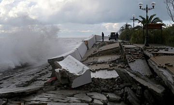 Крым после урагана и шторма